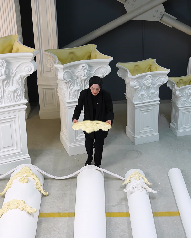 Decorarea suprafețelor curbate devine simplă cu profilele flexibile Polure