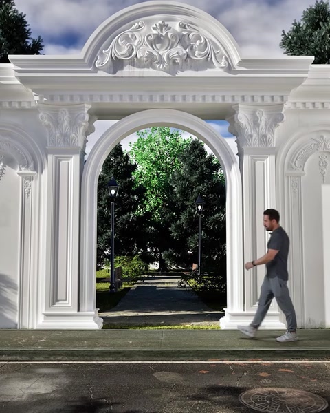 Randare finală a portalului cu coloane, capiteluri și coronament ornamental