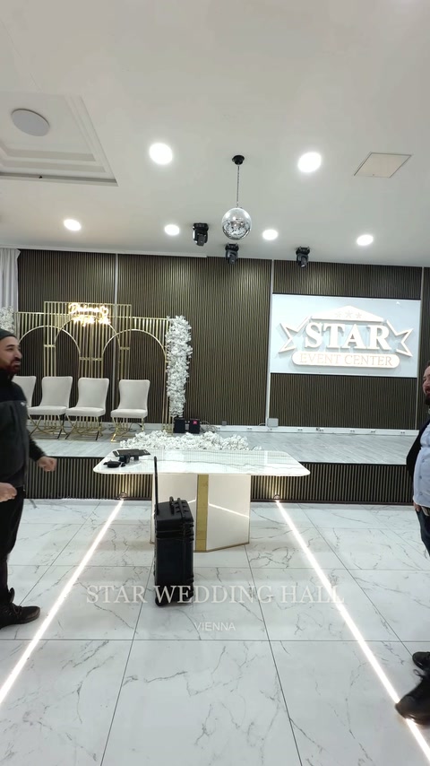 Sala existentă înaintea măsurătorilor și proiectării decorative complete