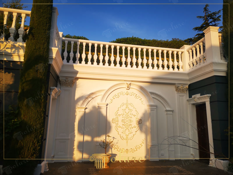 Balustrade și Elemente din Poliuretan pentru Fațadă Villa