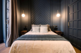 Bedroom polyurethane wall panels Modern bedroom decor with polyurethane wall panels is very comfortable and stylish
