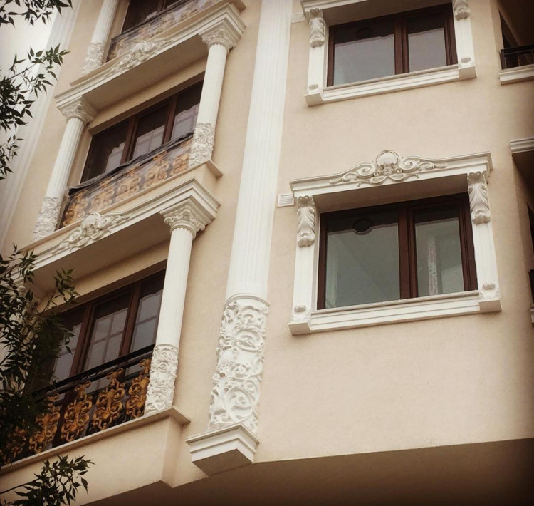 Modele de amenajare a clădirilor exterioare Cele mai frumoase modele de cladiri exterioare, imagini exterioare cladiri, modele exterioare cladiri cu 3 etaje, modele exterioare bloc apartamente, modele exterioare cladiri cu 4 etaje, modele exterioare moderne, modele exterioare case decomandate, modele exterioare de lux.