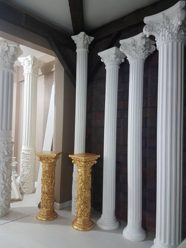 Coloane din poliuretan Coloane Modele de coloane Coloane artificiale Elemente de construcție din poliuretan Coloane ușoare Coloane durabile Coloane de construcție Coloane arhitecturale Coloane turnate din poliuretan Coloane interioare Coloane exterioare Coloane de design Coloane decorative Coloane imitație Coloane cu aspect de beton Acoperiri pentru stâlpi Coloane izolate Protectoare pentru coloane Materiale de construcție din poliuretan
